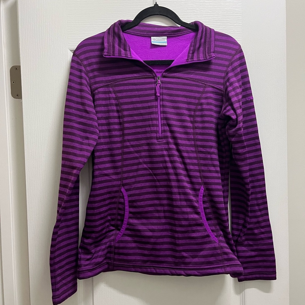 Columbia sweater